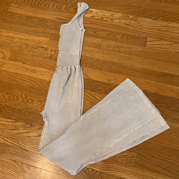 NWOT Free people Good Karma Flared onesie ice grey size S - Picture 12 of 15